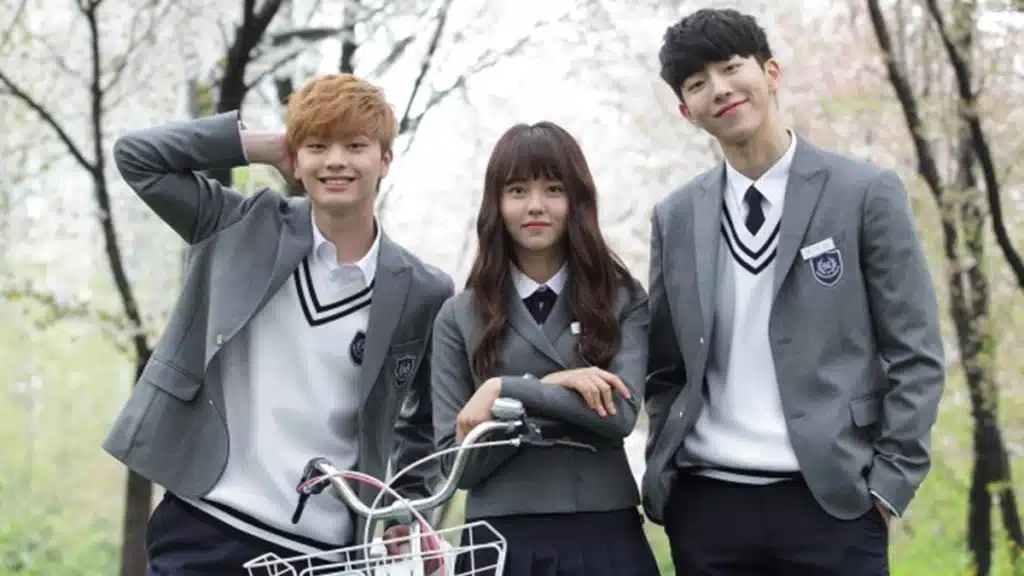 Who Are You: School 2015,School 2015