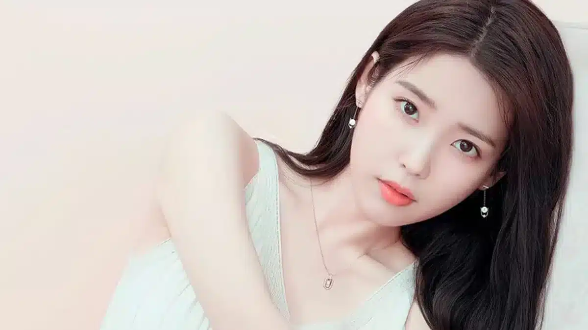 IU