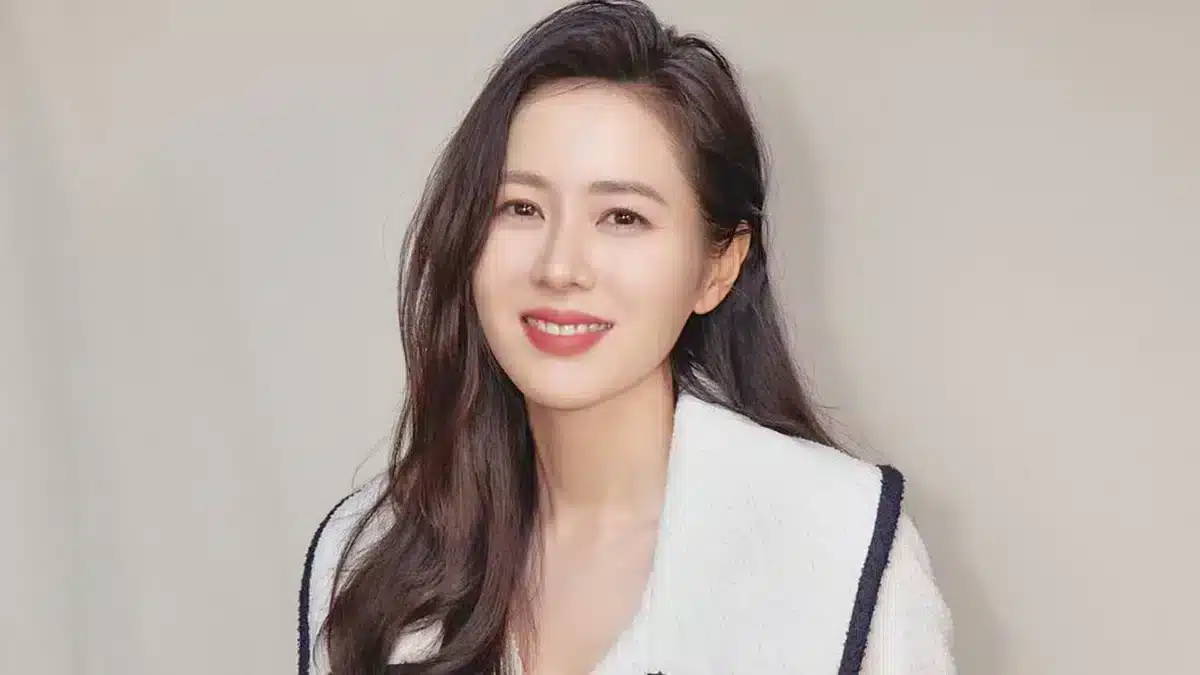 Son ye jin